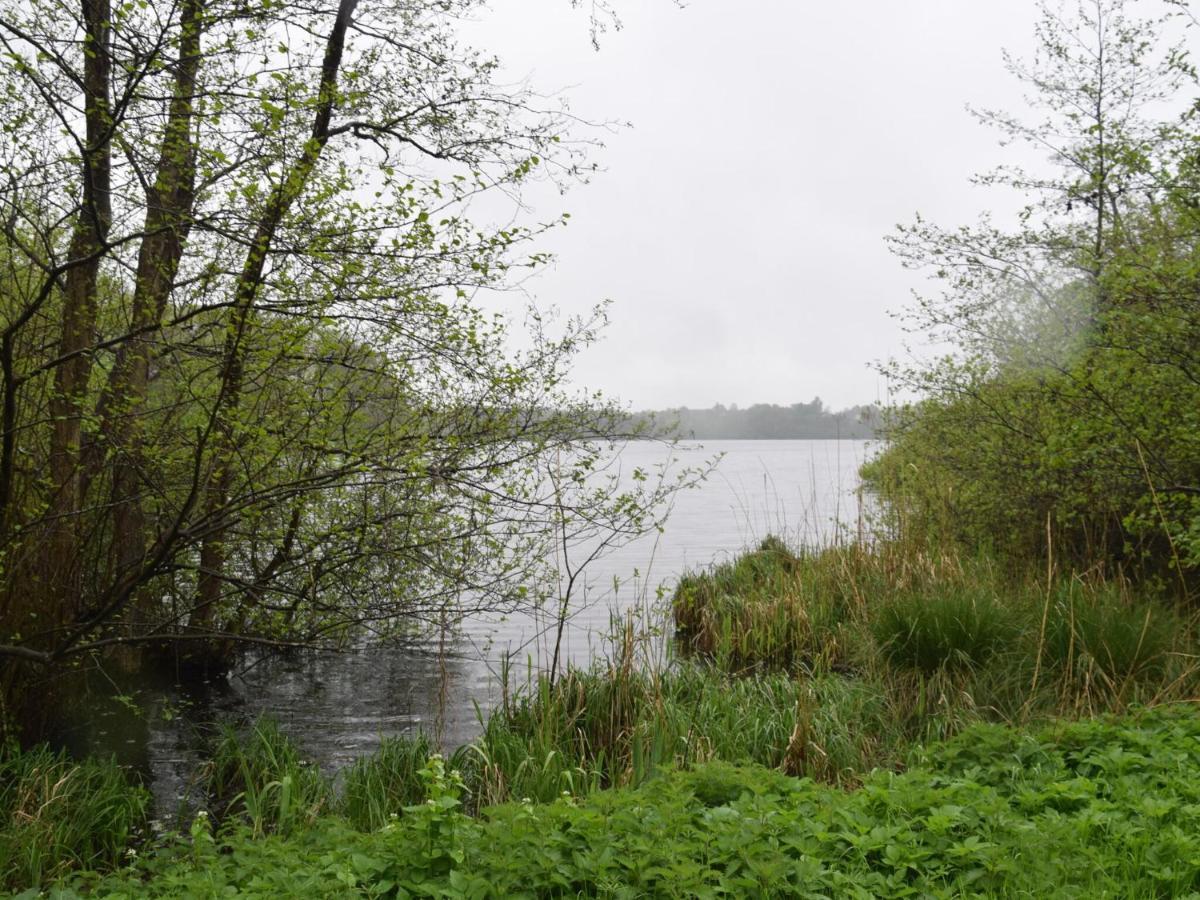 Flat In Eutin On The Kleiner Eutiner See Lake 외부 사진