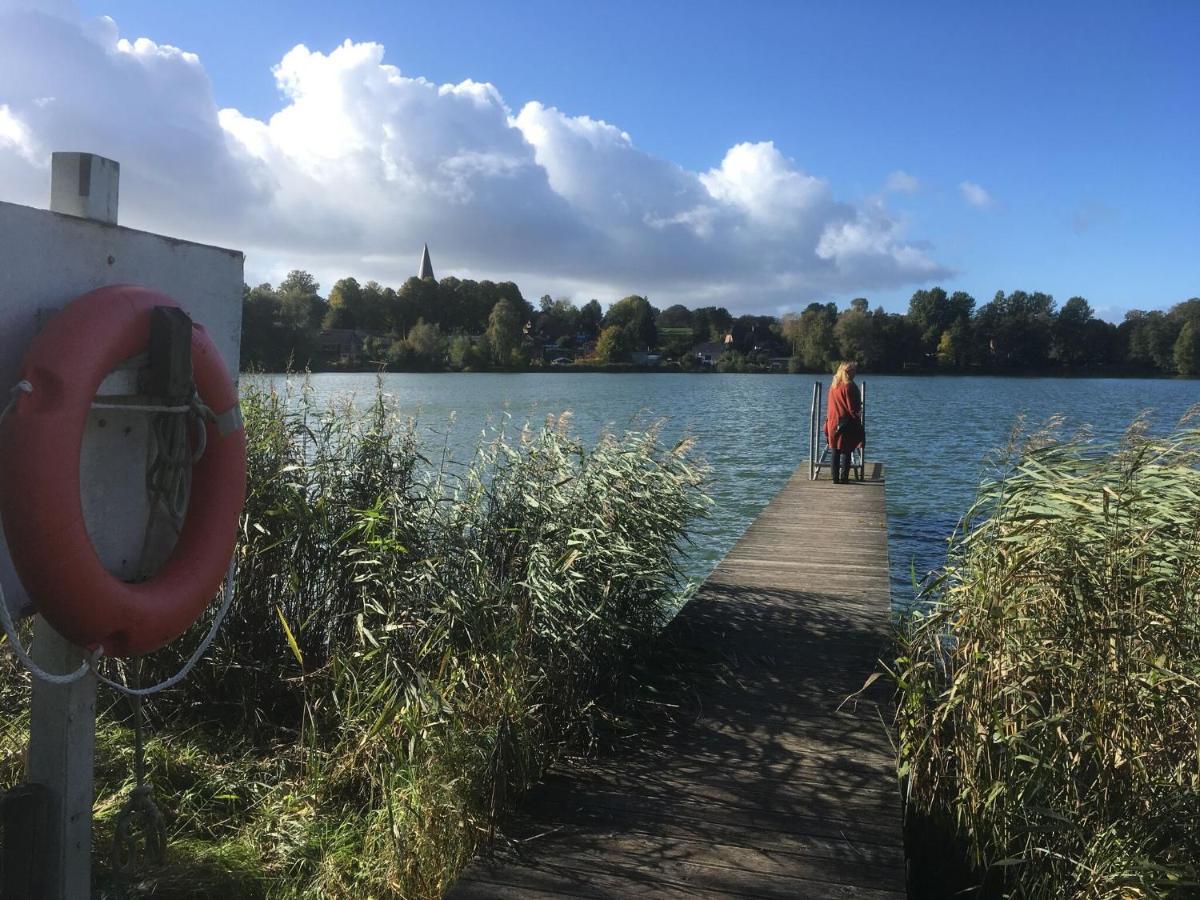 Flat In Eutin On The Kleiner Eutiner See Lake 외부 사진